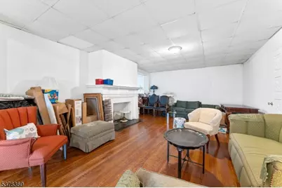 78 Girard Pl, Newark, NJ 07108 - Photo 6