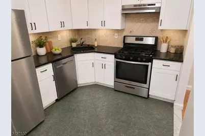 101 Reading Cir, Bridgewater, NJ 08807 - Photo 6
