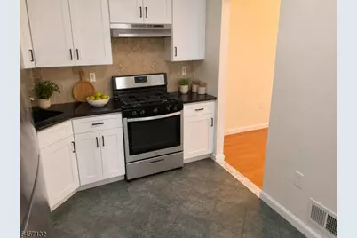101 Reading Cir, Bridgewater, NJ 08807 - Photo 6