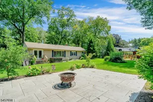 27 Stone Fence Rd, Allendale, NJ 07401 - Photo 34