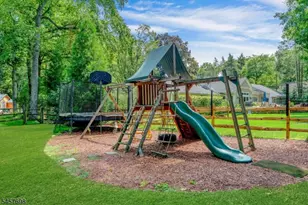 27 Stone Fence Rd, Allendale, NJ 07401 - Photo 36