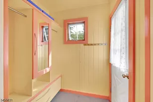 52 Midvale Ave, Long Hill Township, NJ 07946 - Photo 6