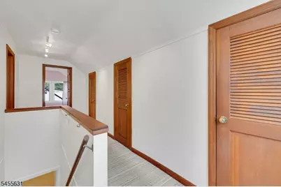 52 Midvale Ave, Long Hill Township, NJ 07946 - Photo 20
