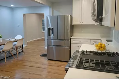 94 Sanford St, East Orange, NJ 07018 - Photo 10