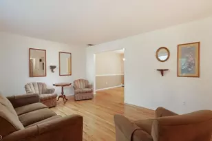 37 Ambar Pl, Bernardsville, NJ 07924 - Photo 4