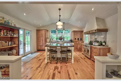 119 W Valley Brook Rd, Washington Township, NJ 07830 - Photo 12