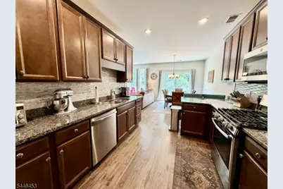 403 Parkview Ln #403, Rockaway Township, NJ 07866 - Photo 10