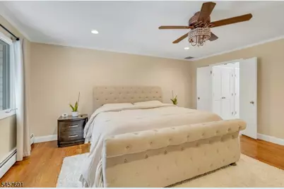 359 Hillview Ter, Franklin Lakes, NJ 07417 - Photo 30