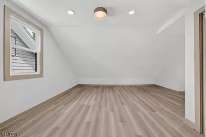15 Elberta Rd, Maplewood, NJ 07040 - Photo 40