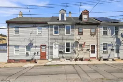35 Cedar Aly, Phillipsburg, NJ 08865 - Photo 2