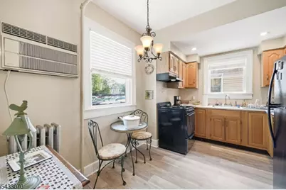 82 Maple Ave, Morristown, NJ 07960 - Photo 12