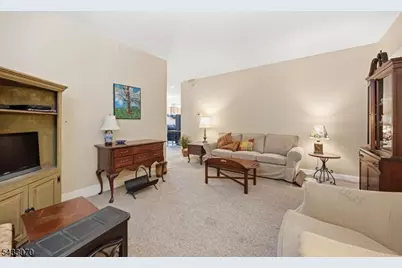 82 Maple Ave, Morristown, NJ 07960 - Photo 6