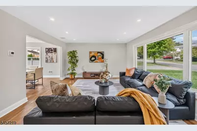 15 Haussler Ter, Clifton, NJ 07013 - Photo 8