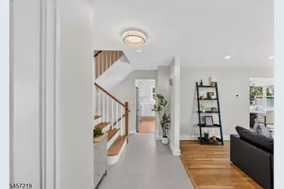 15 Haussler Ter, Clifton, NJ 07013 - Photo 4