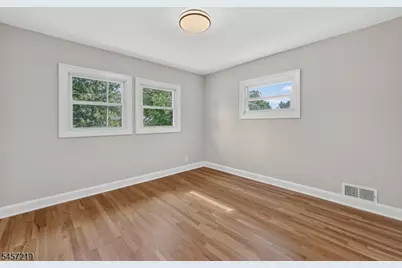 15 Haussler Ter, Clifton, NJ 07013 - Photo 38