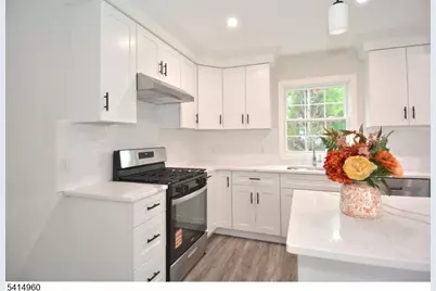 3 Brown St, Flemington, NJ 08822 - Photo 8