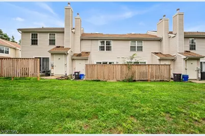 11 Canterbury Cir, Franklin Township, NJ 08873 - Photo 22