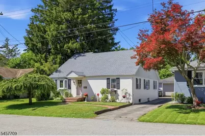 512 Monroe St, Hackettstown, NJ 07840 - Photo 1
