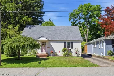 512 Monroe St, Hackettstown, NJ 07840 - Photo 2