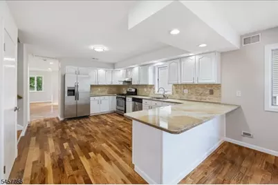 222 Eagle Rock Ave, Roseland, NJ 07068 - Photo 6