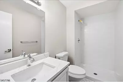 222 Eagle Rock Ave, Roseland, NJ 07068 - Photo 18