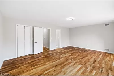 222 Eagle Rock Ave, Roseland, NJ 07068 - Photo 16
