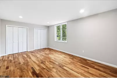 222 Eagle Rock Ave, Roseland, NJ 07068 - Photo 12