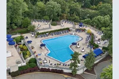 1 Claridge Dr #917, Verona, NJ 07044 - Photo 34