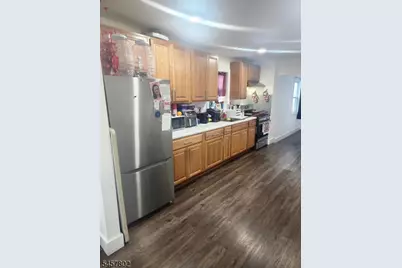 51 Geneva St, Elizabeth, NJ 07206 - Photo 8