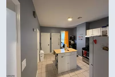 20 Montrose Ter, Irvington, NJ 07111 - Photo 8