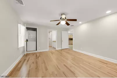 14 Locust St 2nd Floor #2, Madison, NJ 07940 - Photo 10