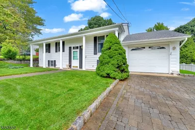 11 Fairview Ave, Newton, NJ 07860 - Photo 8