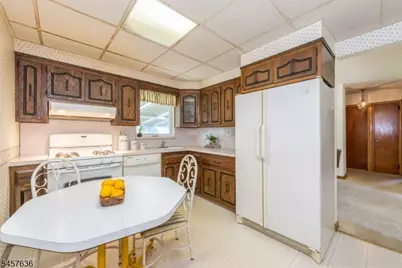 149 Anderson Pkwy, Cedar Grove, NJ 07009 - Photo 8