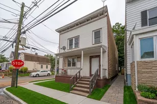 27 Normandy Pl, Irvington, NJ 07111 - Photo 4