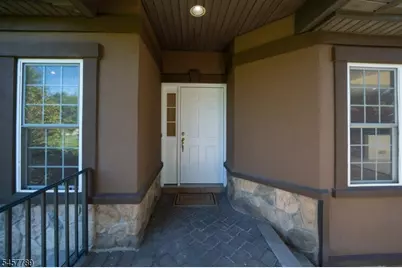 32 Havenhill Rd, Hardyston Township, NJ 07419 - Photo 2