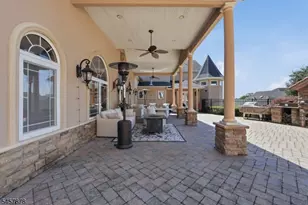 37 Mountainwood Ct, Totowa, NJ 07512 - Photo 44