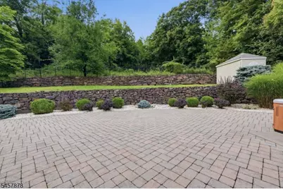 37 Mountainwood Ct, Totowa, NJ 07512 - Photo 48