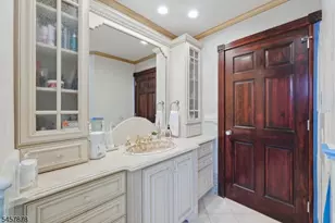 37 Mountainwood Ct, Totowa, NJ 07512 - Photo 22