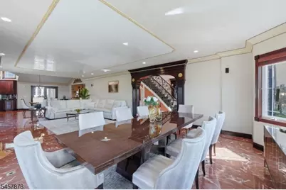 37 Mountainwood Ct, Totowa, NJ 07512 - Photo 8