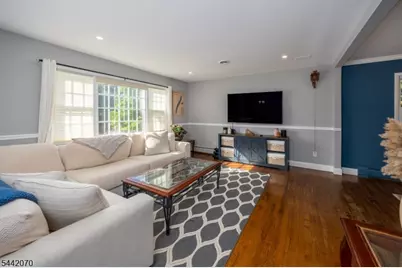52 Aspen Ln, West Milford Twp., NJ 07480 - Photo 6