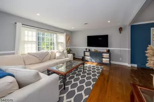 52 Aspen Ln, West Milford Twp., NJ 07480 - Photo 6
