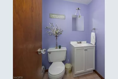 52 Aspen Ln, West Milford Twp., NJ 07480 - Photo 18