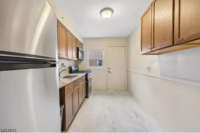 183 Norman Rd, Newark, NJ 07106 - Photo 16