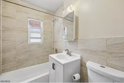 183 Norman Rd, Newark, NJ 07106 - Photo 24