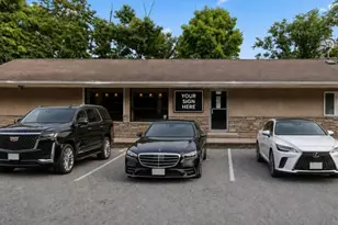 217 Hamburg Turnpike, Bloomingdale, NJ 07403 - Photo 1