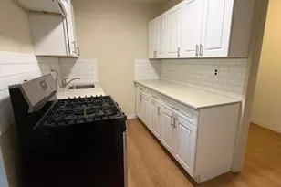 501 Linwood Dr, Fort Lee, NJ 07024 - Photo 6