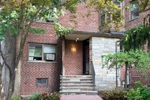 501 Linwood Dr, Fort Lee, NJ 07024 - Photo 2