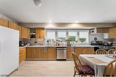 1415 N Wood Ave, Linden, NJ 07036 - Photo 12
