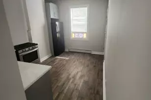 23 Bostwick Ave, Jersey City, NJ 07305 - Photo 2