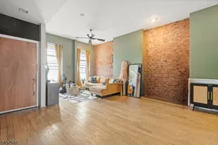 72 Columbia St, Newark, NJ 07102 - Photo 2